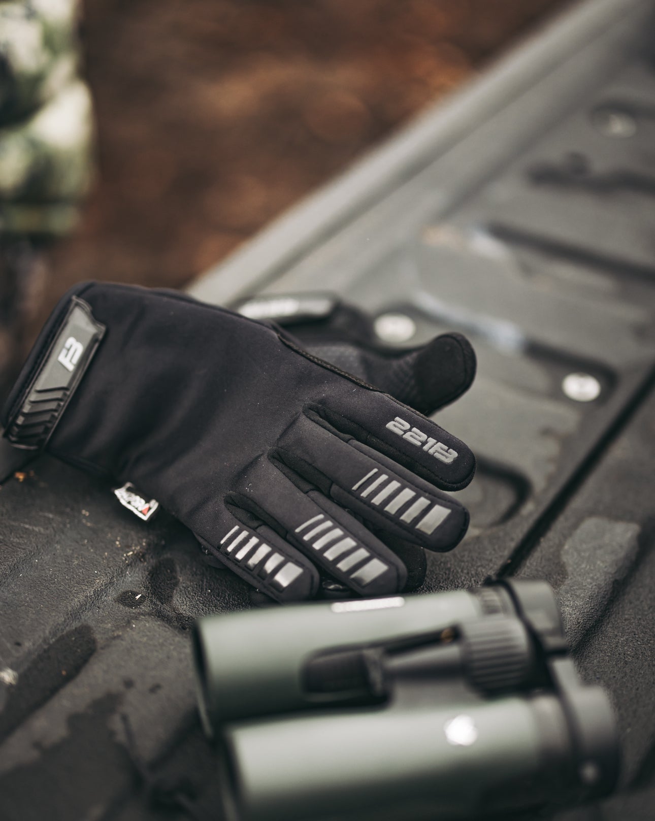 COLD WEATHER GLOVES