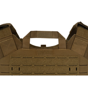 emergency drag handle on backside of plate carrier with velcro to keep discreetly tucked away  5