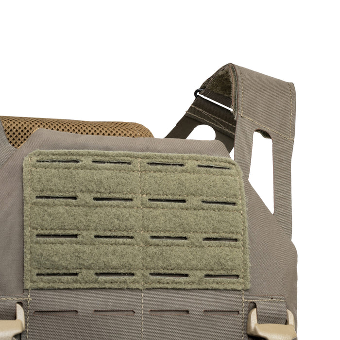 Caliber Armor NIJ Certified Level IV Body Armor Package with DV8 Plate Carrier  1