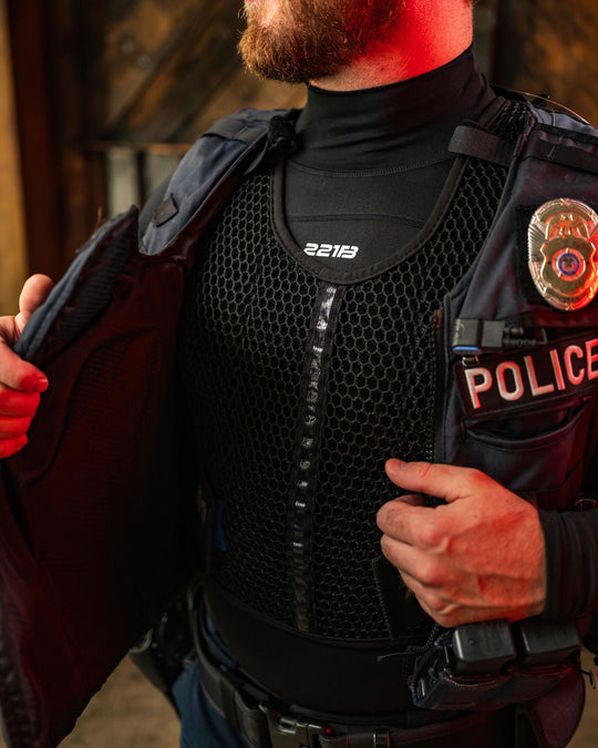 Maxx-Dri Vest 4.0 + Equinoxx Stage 3 Thermal Cold Weather Comfort System 2